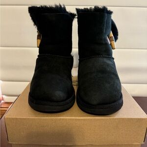UGG, Ebony Boots, Size 3